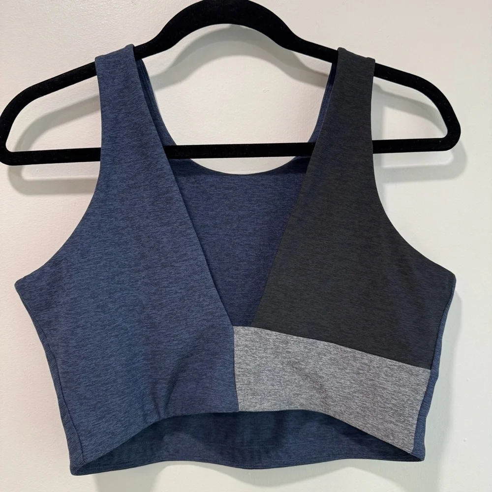Outdoor Voices‎ Crop Top Colorblock Athletic Workout Tank Top, size Large